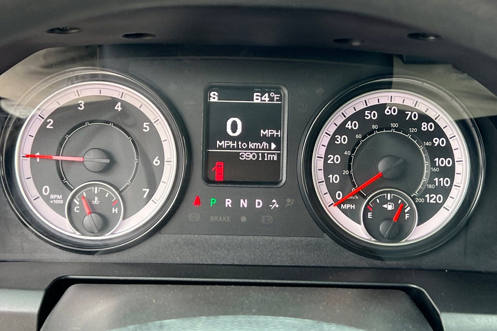 2024 RAM 1500 Classic SLT