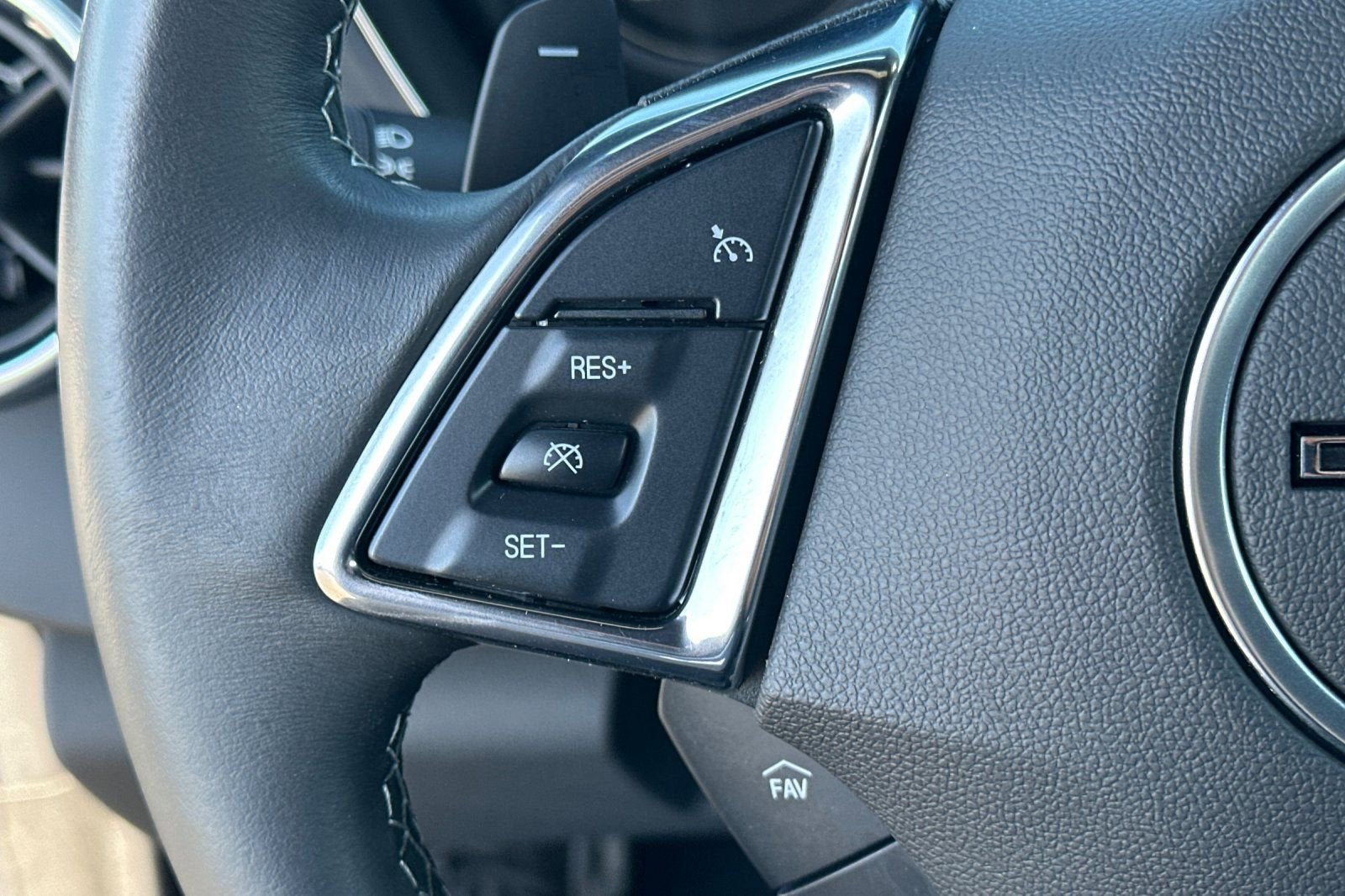 2023 Chevrolet Camaro LT1