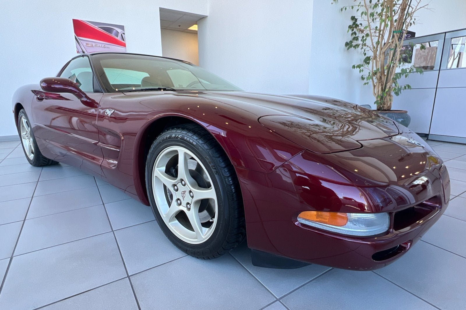 2003 Chevrolet Corvette 2dr Cpe