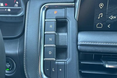 2023 GMC Yukon XL AT4
