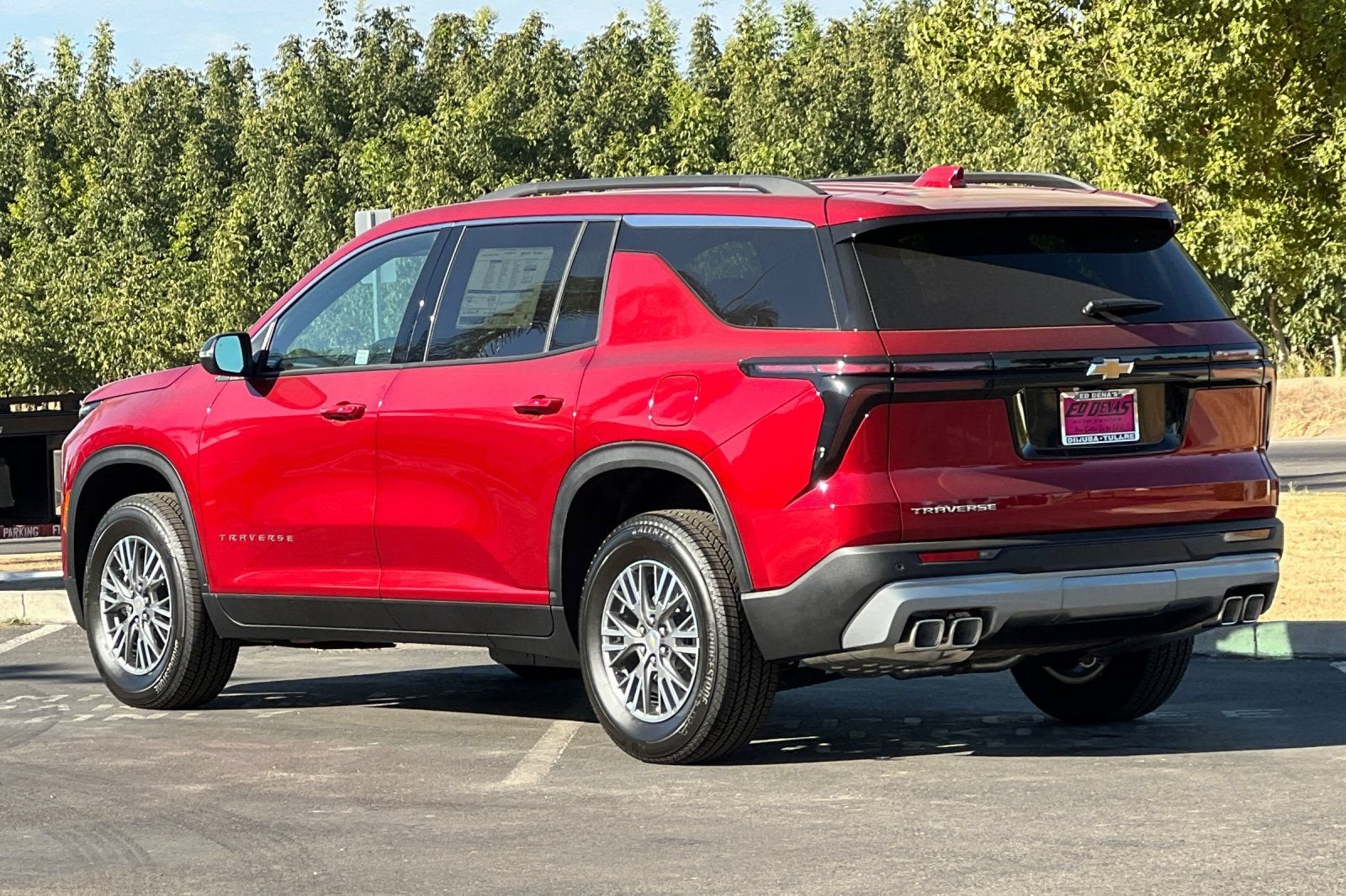 2027 Chevrolet Traverse LT