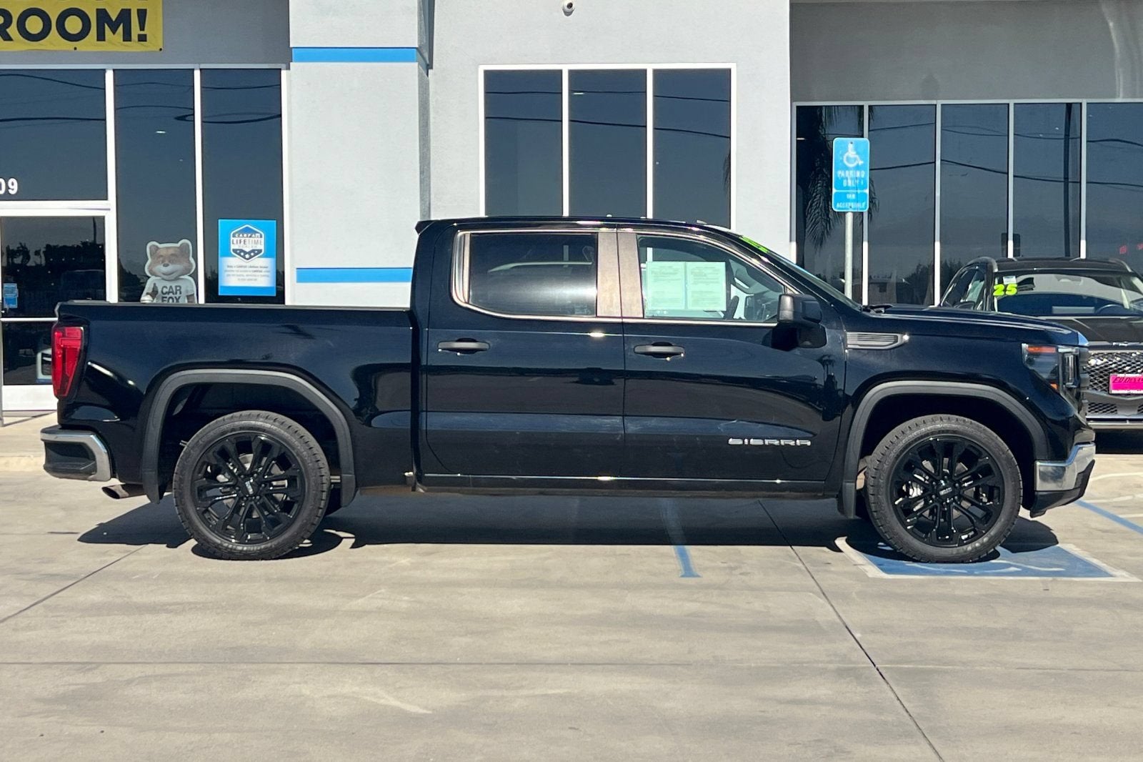 2023 GMC Sierra 1500 Pro