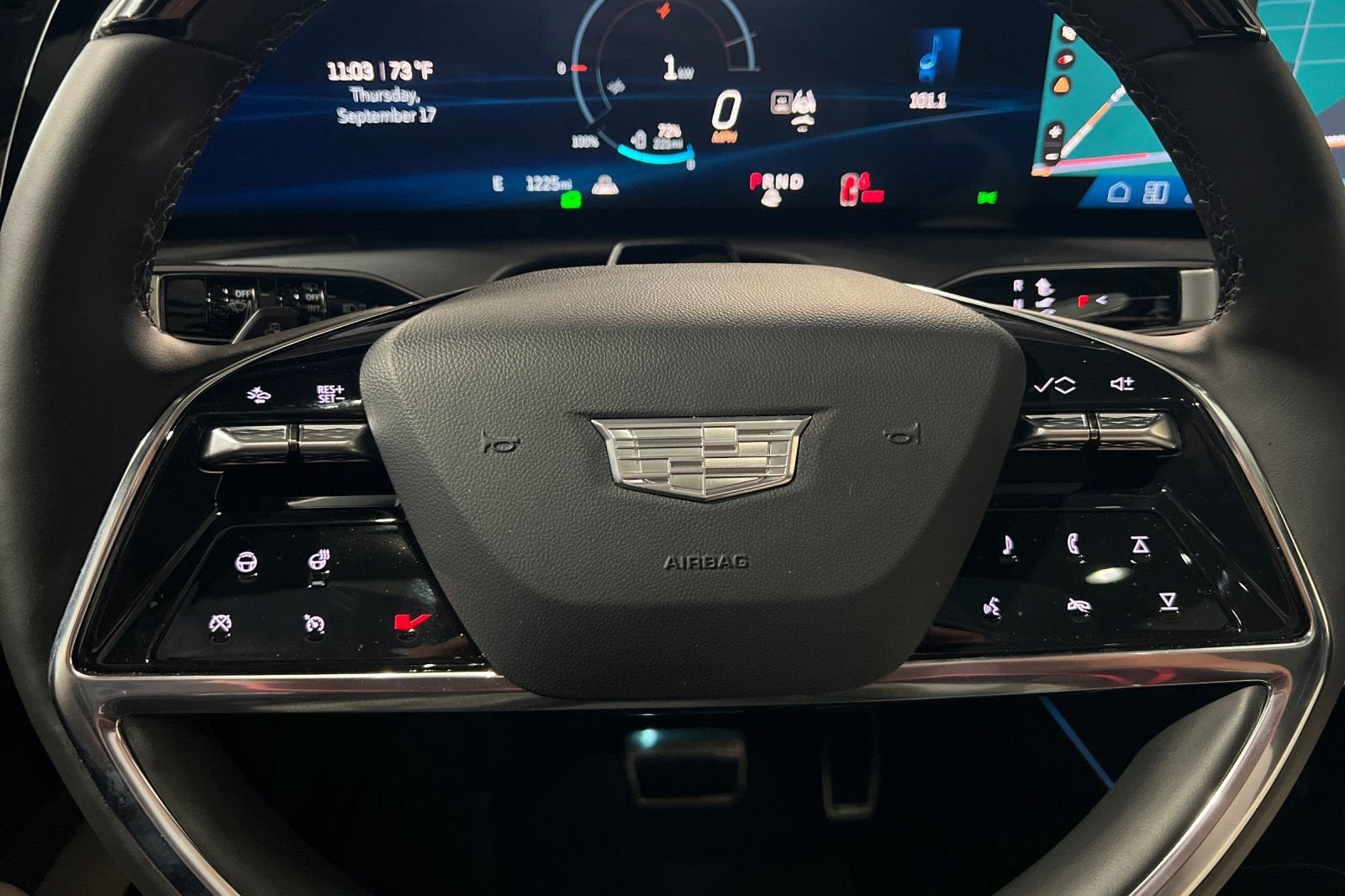 2026 Cadillac VISTIQ Sport