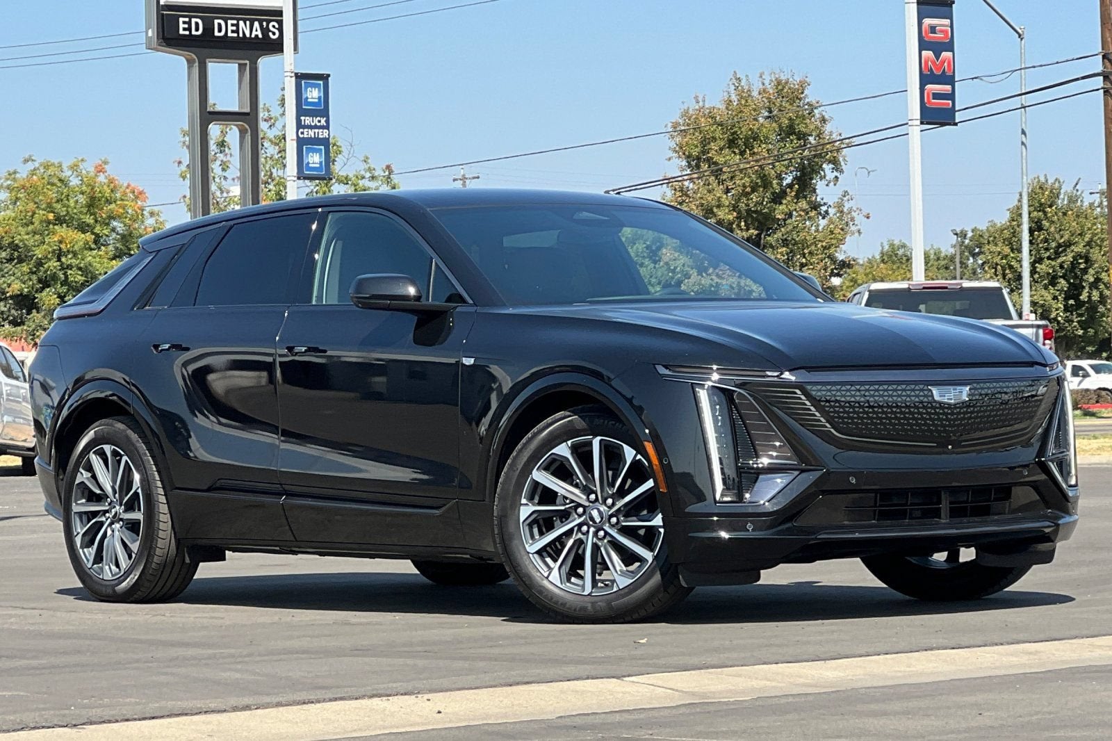 2024 Cadillac LYRIQ Sport 1