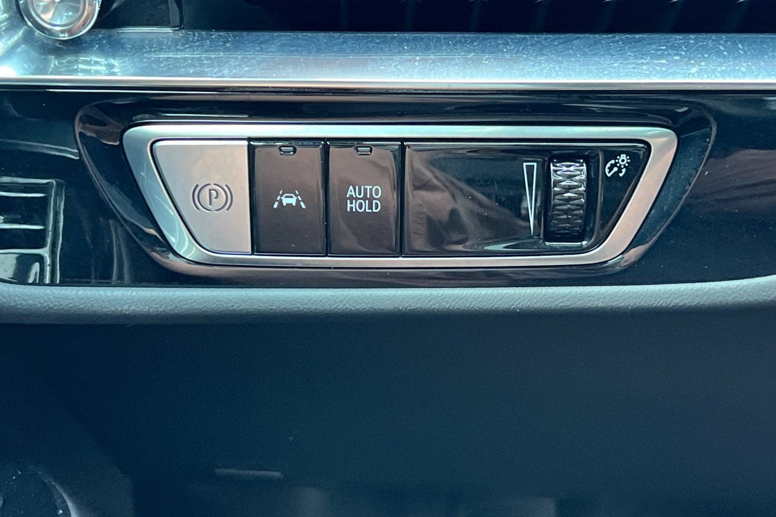 2024 Cadillac LYRIQ Sport 1