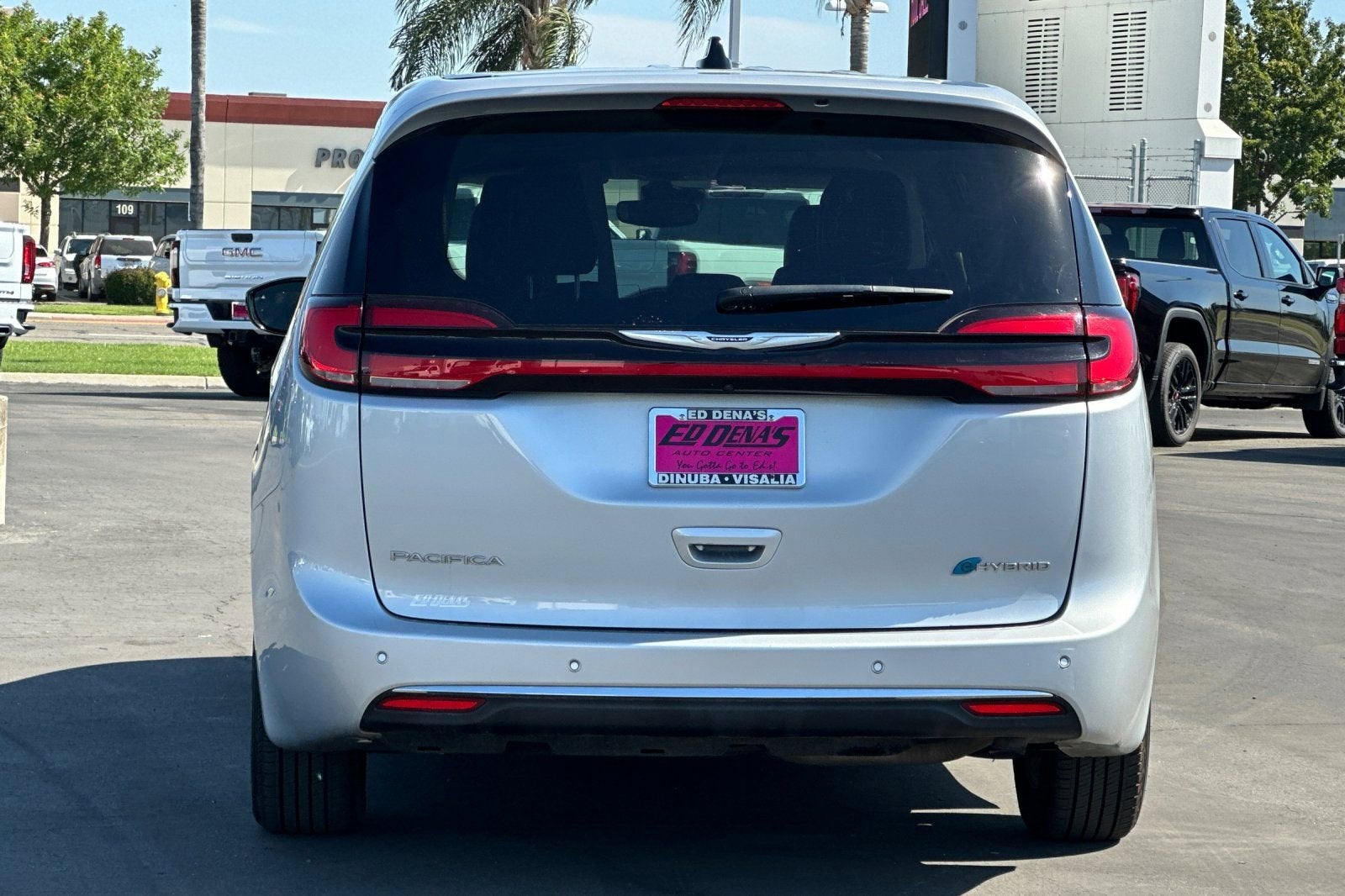 2024 Chrysler Pacifica Hybrid Select