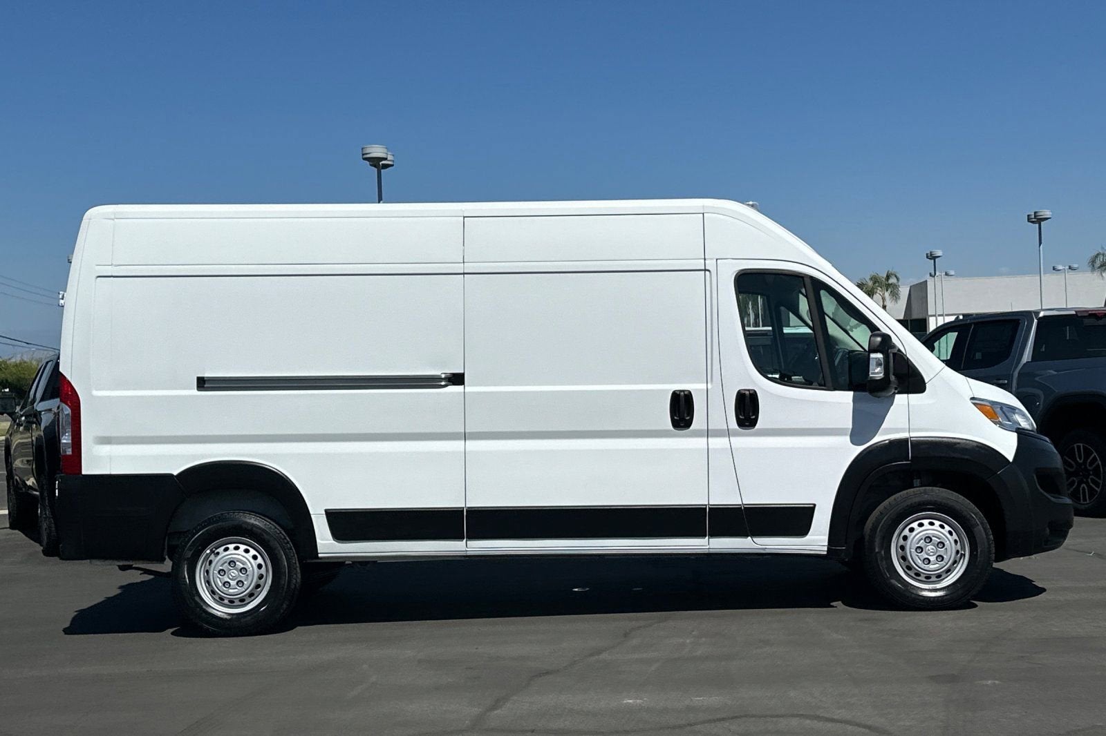 2025 RAM ProMaster Cargo Van Tradesman