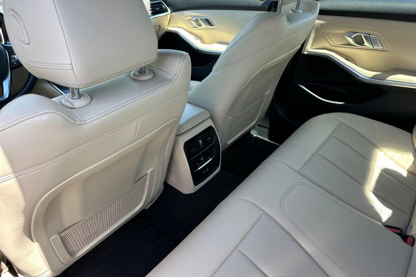 2022 BMW 3 Series 330i