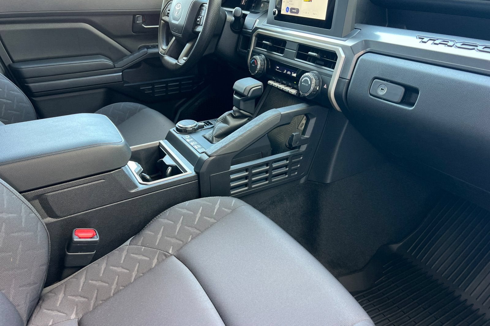 2026 Toyota Tacoma 4WD SR5