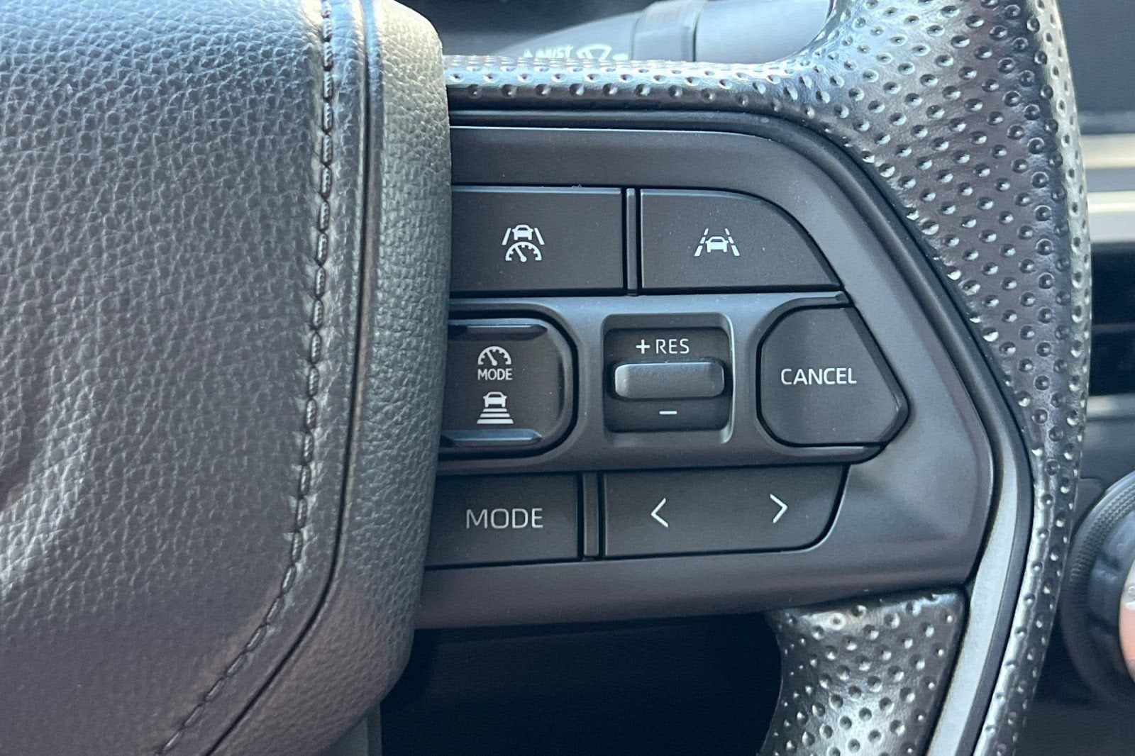 2026 Toyota Tacoma 4WD SR5