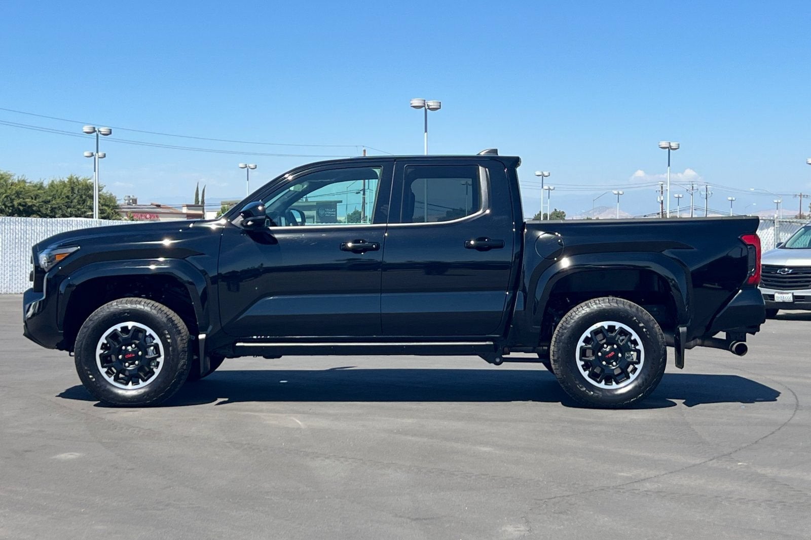 2026 Toyota Tacoma 4WD SR5