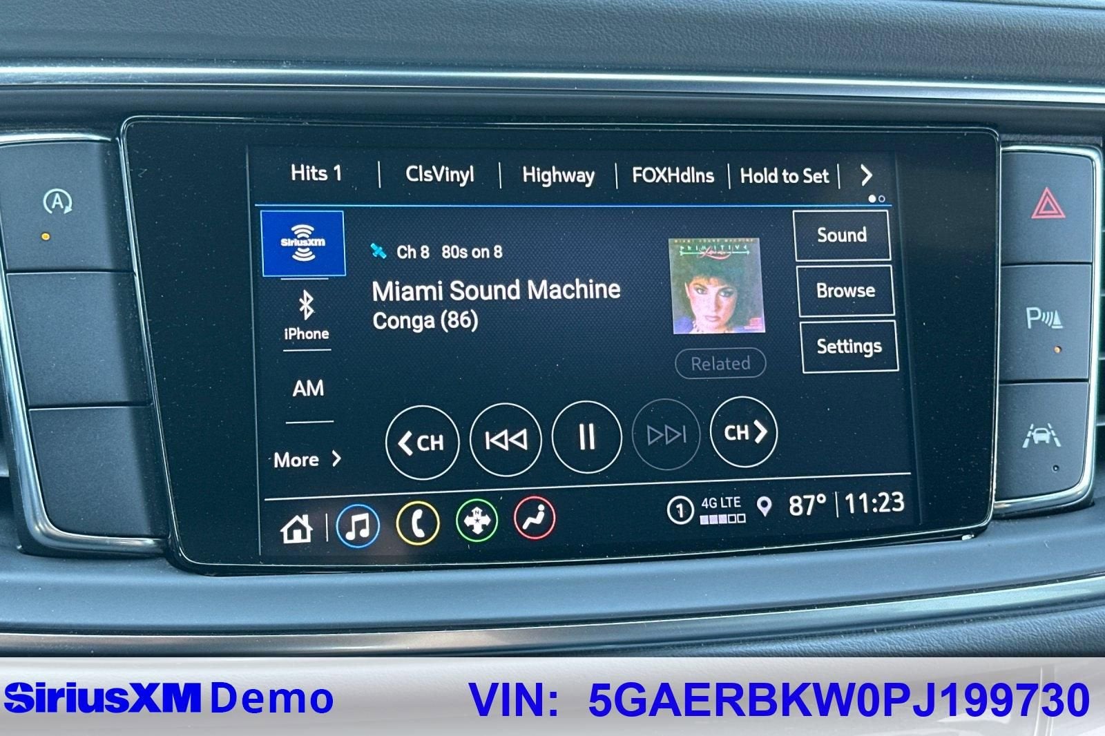 2023 Buick Enclave Essence