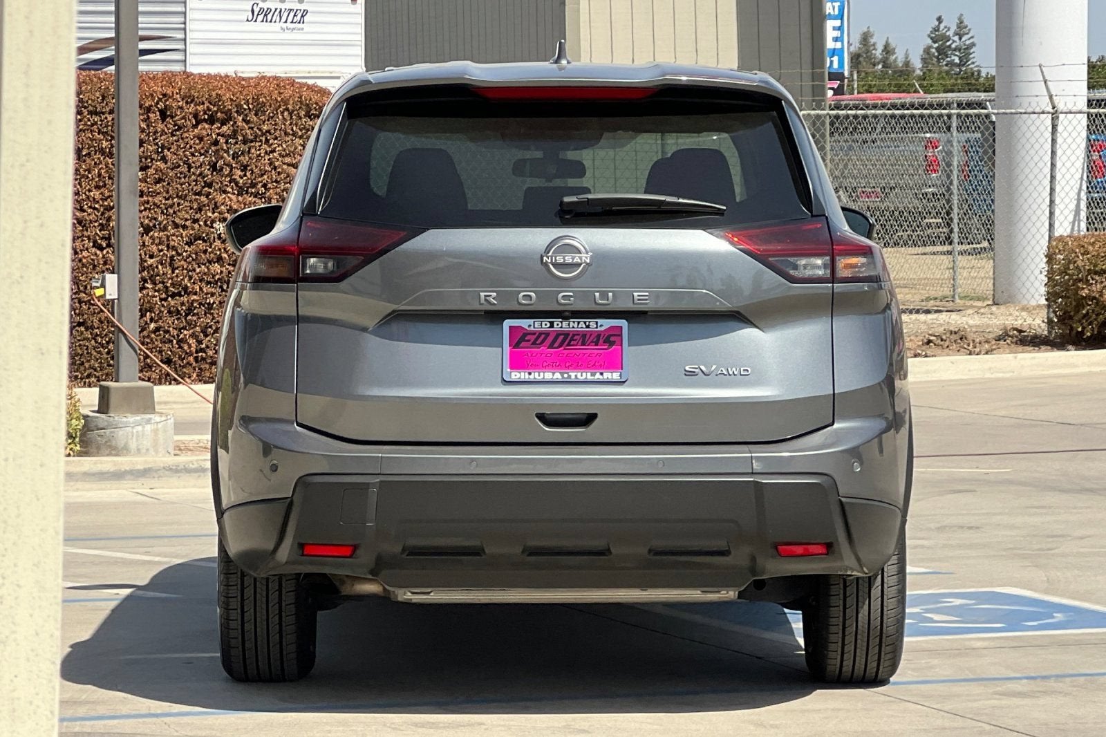 2024 Nissan Rogue SV