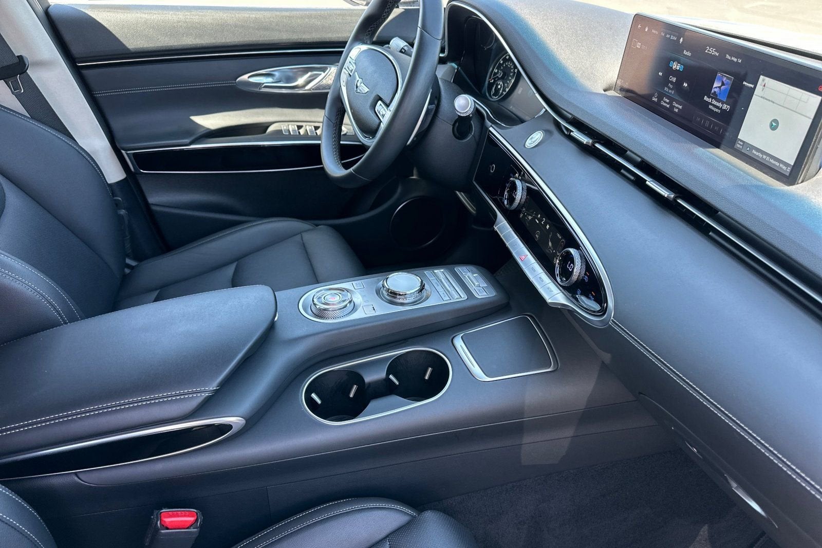 2025 Genesis GV70 2.5T