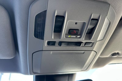2025 Toyota Highlander Hybrid XLE