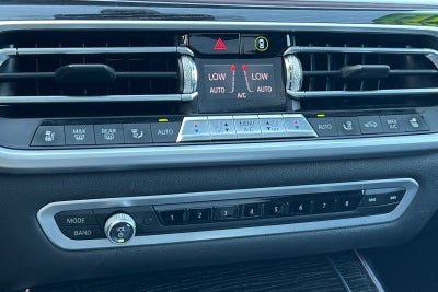 2020 BMW X7 M50i