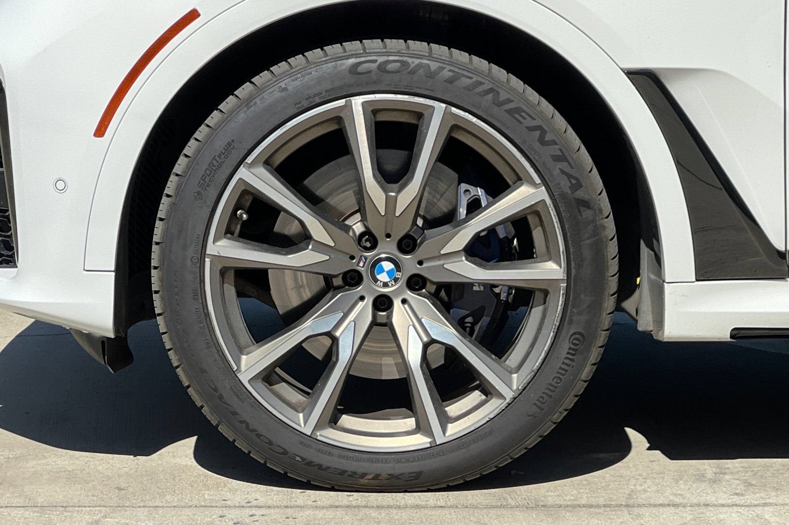 2020 BMW X7 M50i