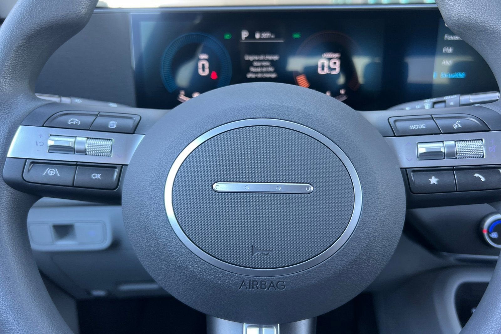 2025 Hyundai Kona SE