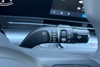 2025 Hyundai Kona SE