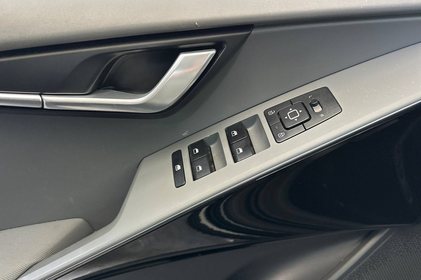 2023 Kia Niro EX