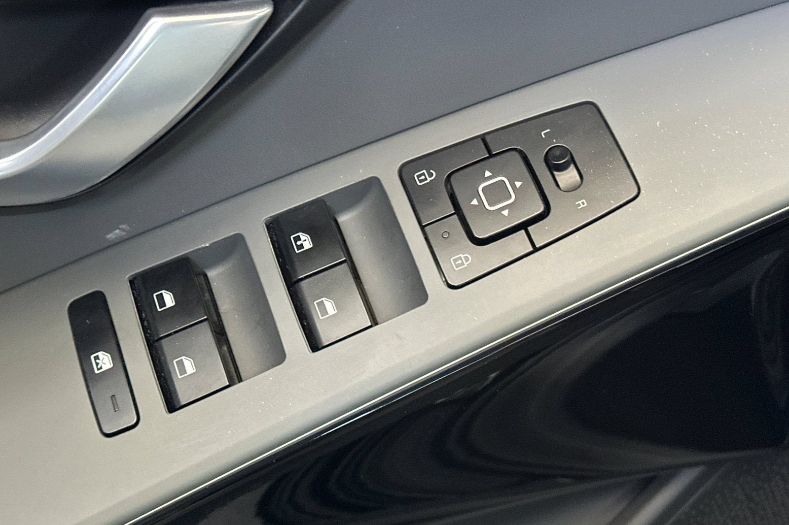 2023 Kia Niro EX